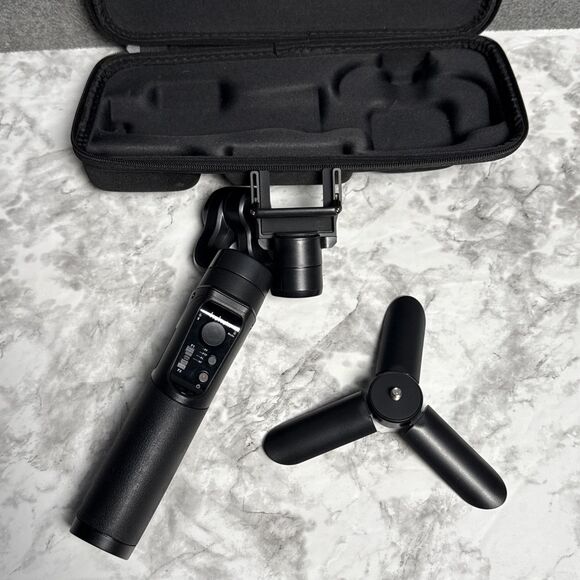 Hohem iSteady Pro  Handheld Stabilizing Gimbal For Action Camera READ** - Picture 2 of 10